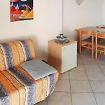 Spacious Corsica For 8 Near *