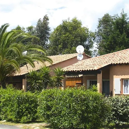 Apartment Spacious Corsica For 8 Near *